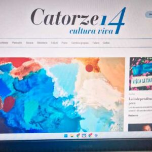 L’abraçada blava d’Eva Surís